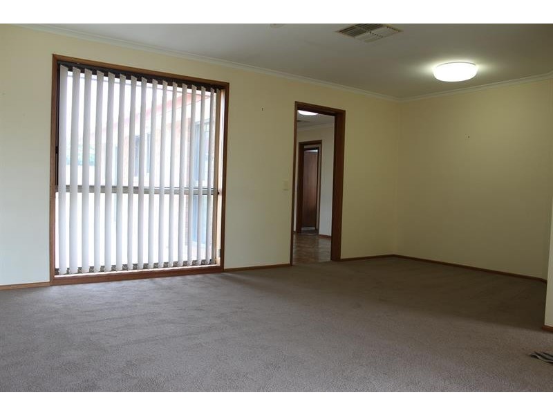 7 Berberick Ct, Thurgoona NSW 2640