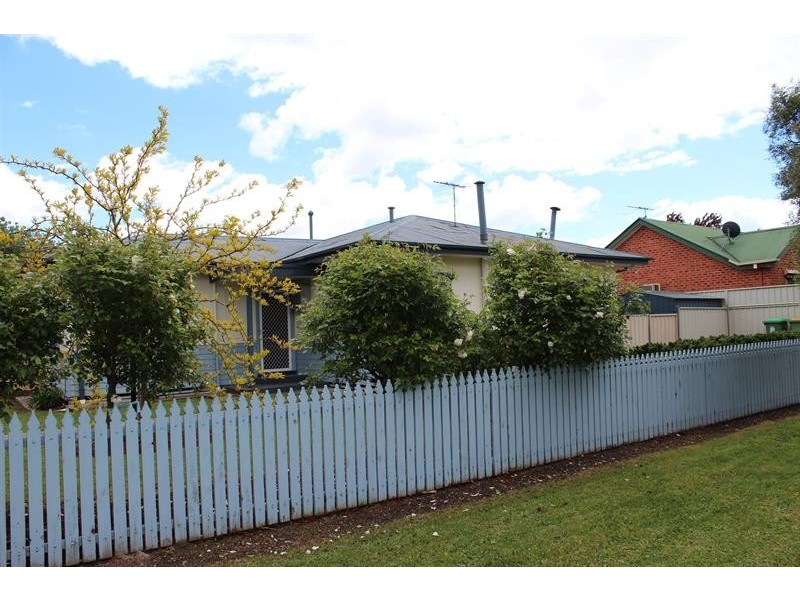 488 Mcdonald Rd, Lavington NSW 2641