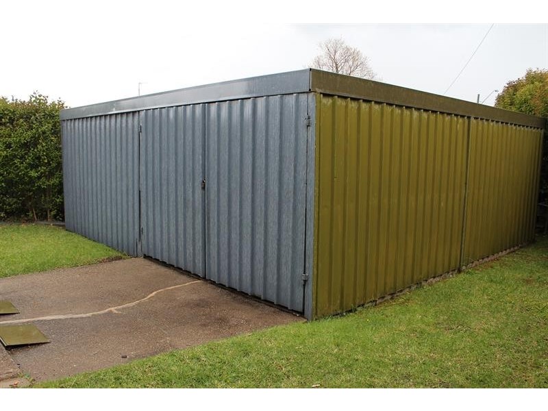 2/356 Parnall St, Lavington NSW 2641