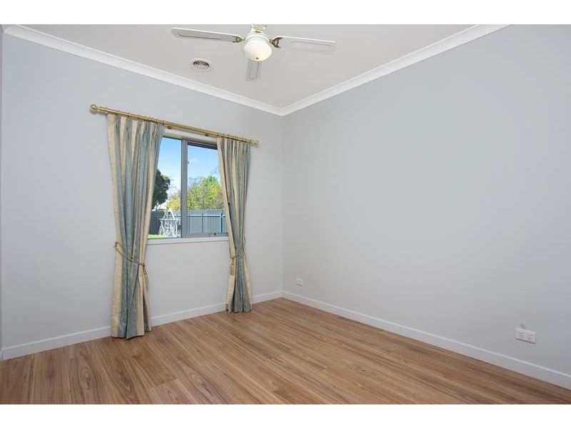 584 Hague St, Lavington NSW 2641