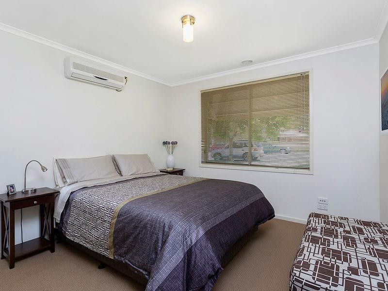 2/107 Southern View Dr, West Albury NSW 2640