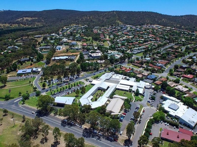 2/107 Southern View Dr, West Albury NSW 2640