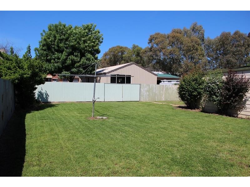 197 Cadell St, East Albury NSW 2640