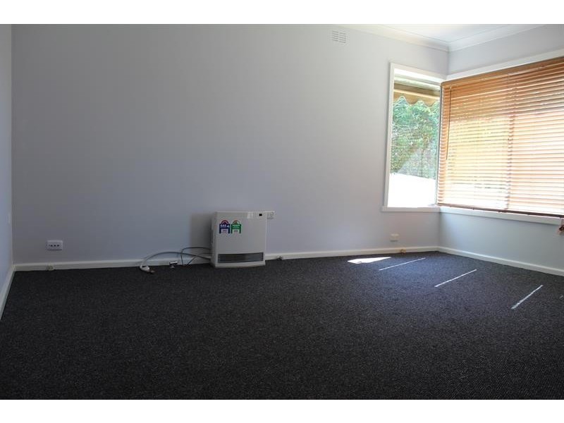 2/539 Hague Street, Lavington NSW 2641