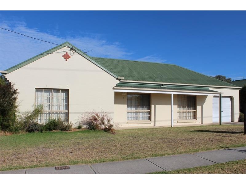 4/577 Webb St, Lavington NSW 2641