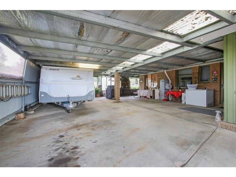 14 Dimbanna Ct, Lavington NSW 2641