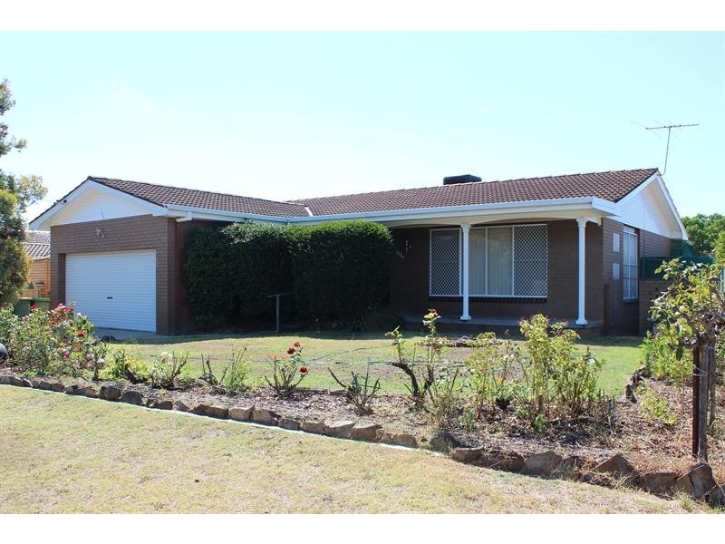 1026 Ruth Street, North Albury NSW 2640