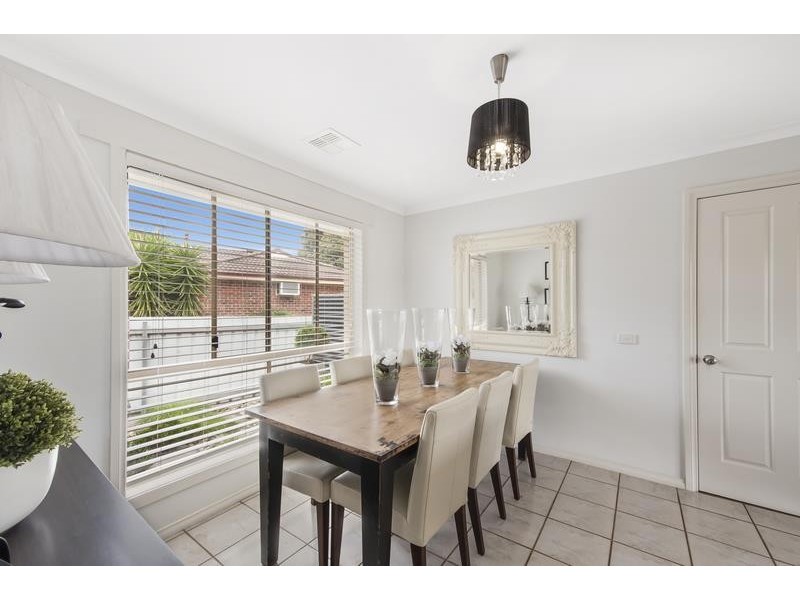 14A Worsley Pl, Lavington NSW 2641