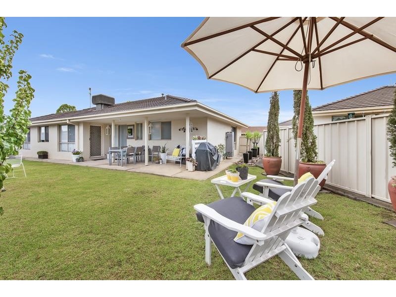 14A Worsley Pl, Lavington NSW 2641