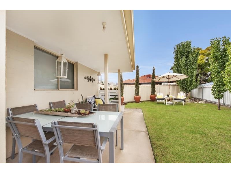 14A Worsley Pl, Lavington NSW 2641