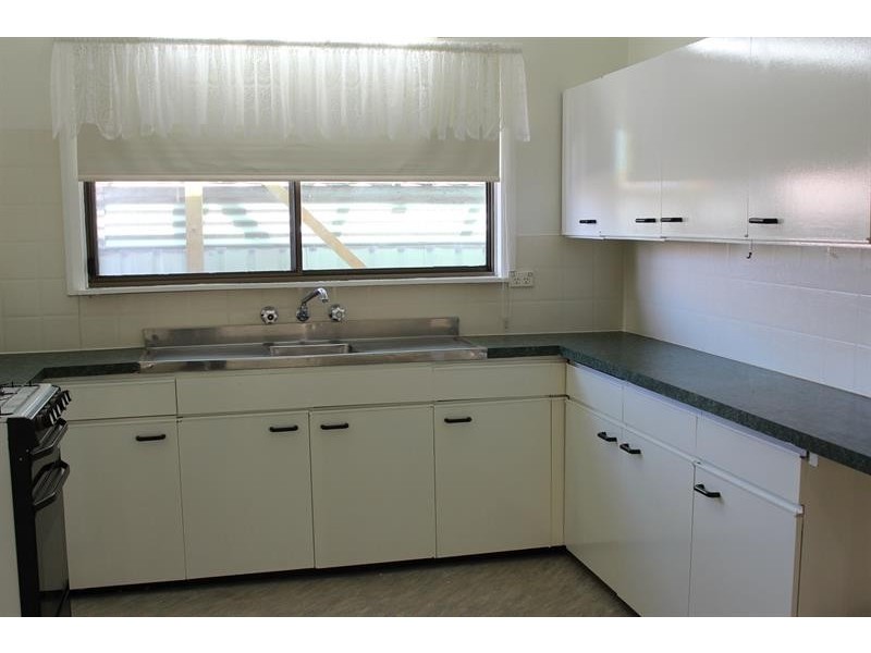 451 Wagga Road, Lavington NSW 2641