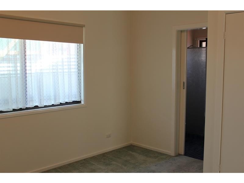 451 Wagga Road, Lavington NSW 2641