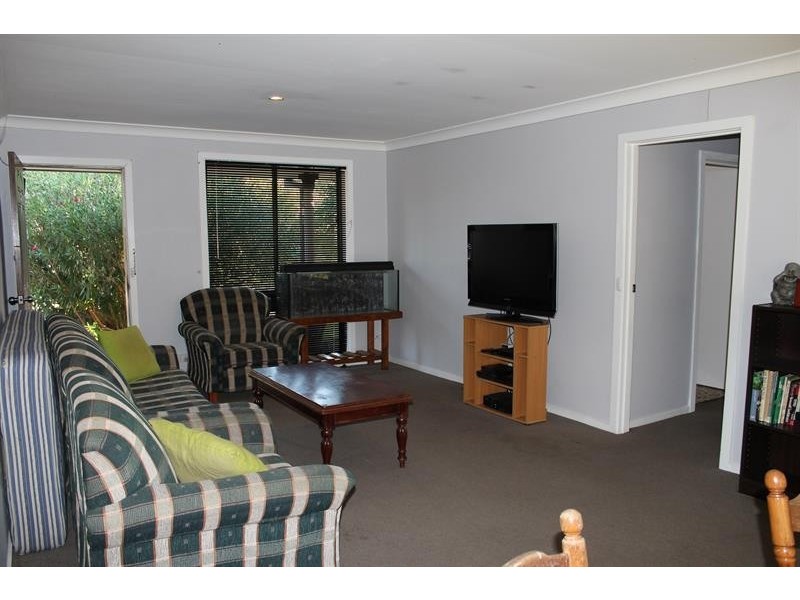 3/320 Kaitlers Rd, Lavington NSW 2641