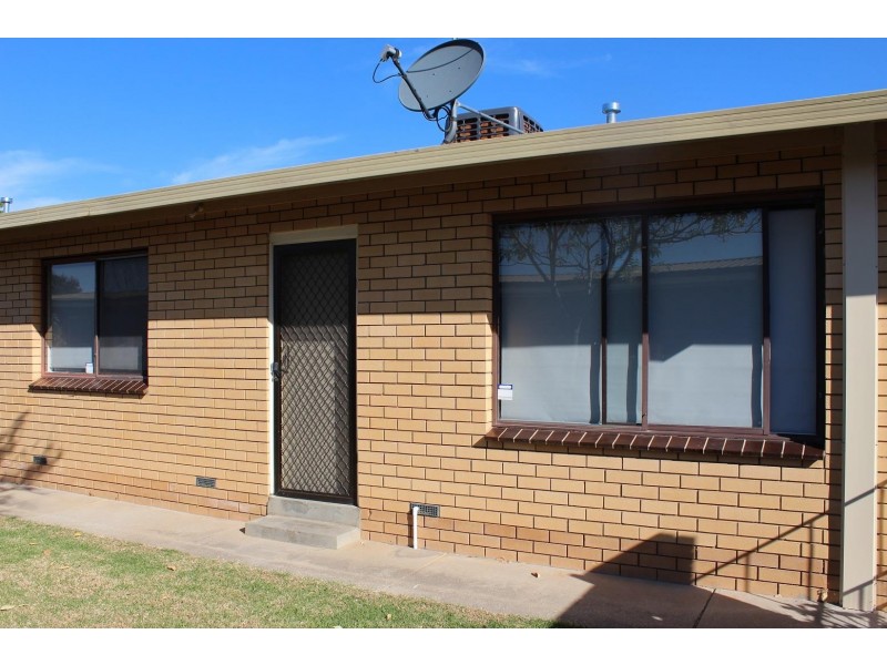 1/196 Plummer Street, South Albury NSW 2640