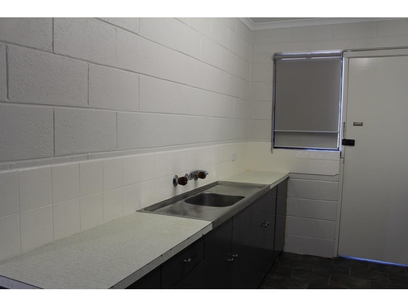 1/196 Plummer Street, South Albury NSW 2640