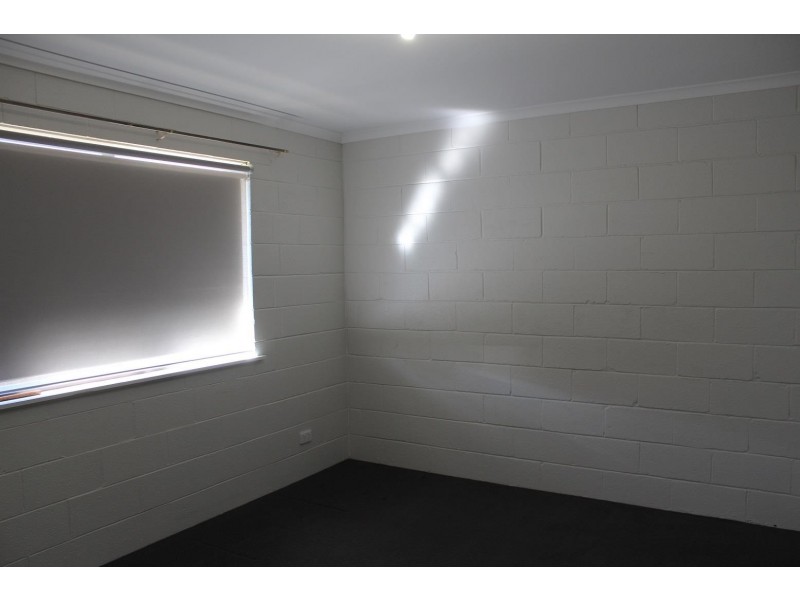 1/196 Plummer Street, South Albury NSW 2640