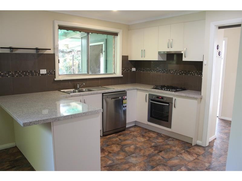 13 Mcbean Street, Culcairn NSW 2660