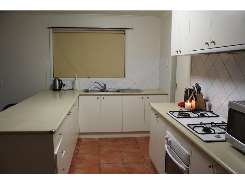 4 Arthur Worsley  Pl, North Albury NSW 2640