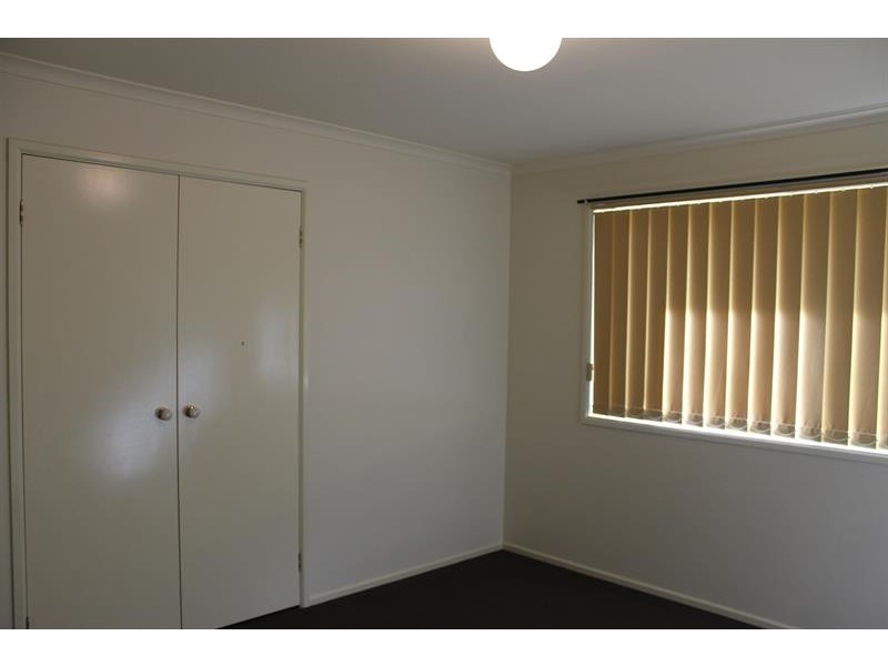 4 Arthur Worsley  Pl, North Albury NSW 2640