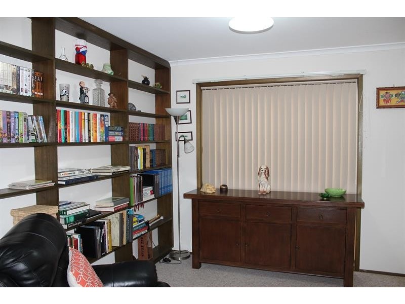 484  Henderson St, Lavington NSW 2641