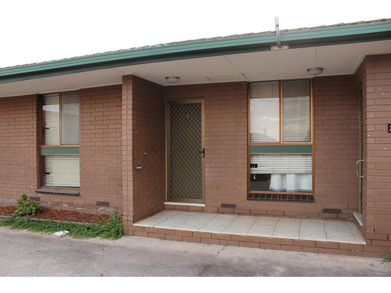 4/311 Moore St, Lavington NSW 2641