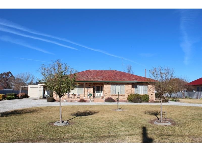 22 First St, Henty NSW 2658