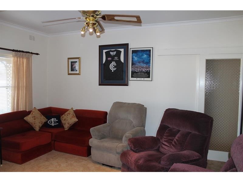 22 First St, Henty NSW 2658