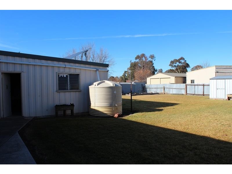 22 First St, Henty NSW 2658