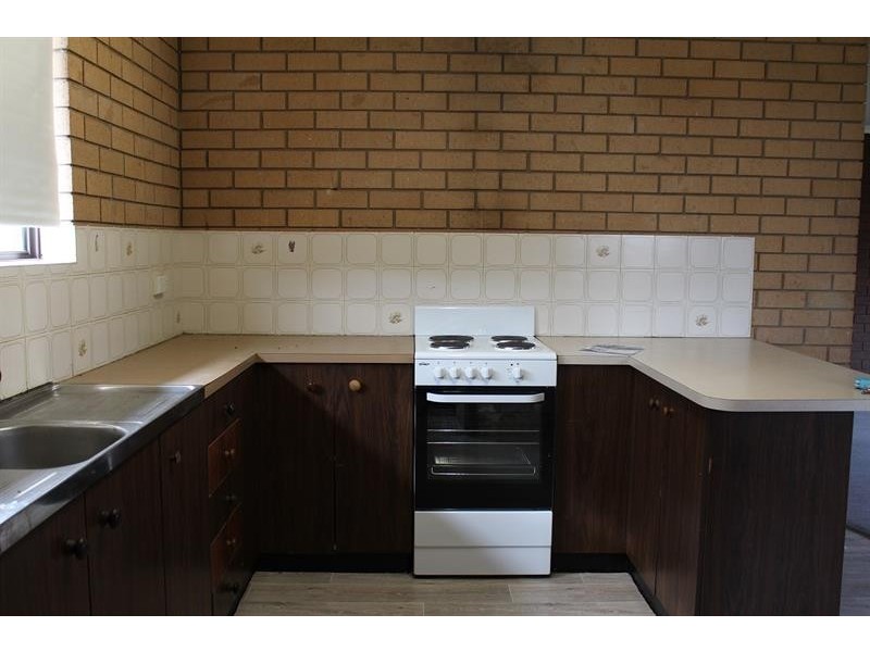 29/604 Hague St, Lavington NSW 2641