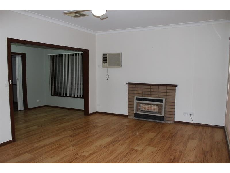 491 Kemp St, Lavington NSW 2641