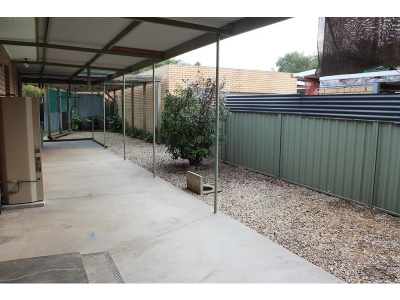 491 Kemp St, Lavington NSW 2641