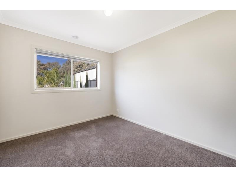 6 Anna Ct, North Albury NSW 2640