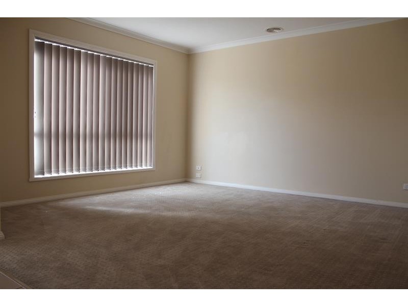 1/392 Tarakan Avenue, North Albury NSW 2640