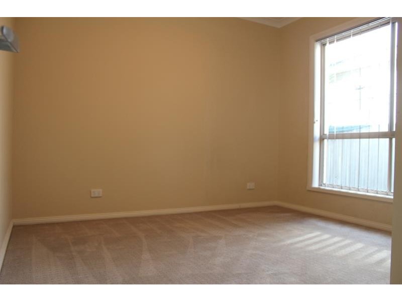 1/392 Tarakan Avenue, North Albury NSW 2640