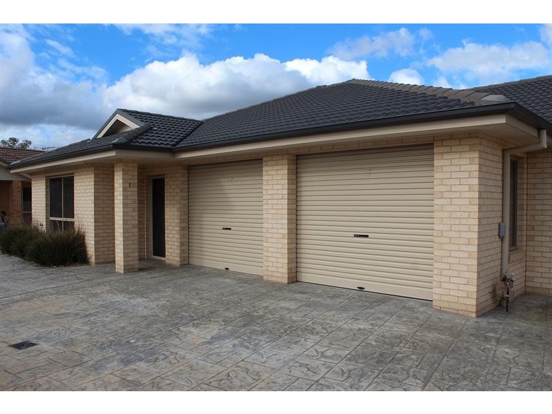 1/392 Tarakan Avenue, North Albury NSW 2640