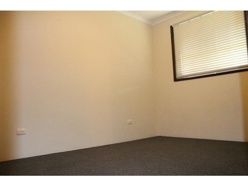 4/311 Moore Street, Lavington NSW 2641