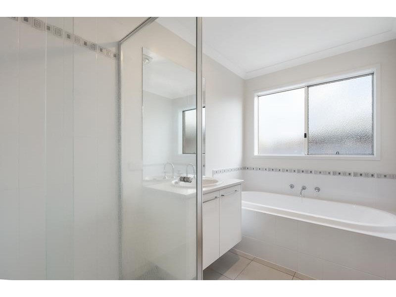 8 Ebenezer Ct, Walla Walla NSW 2659