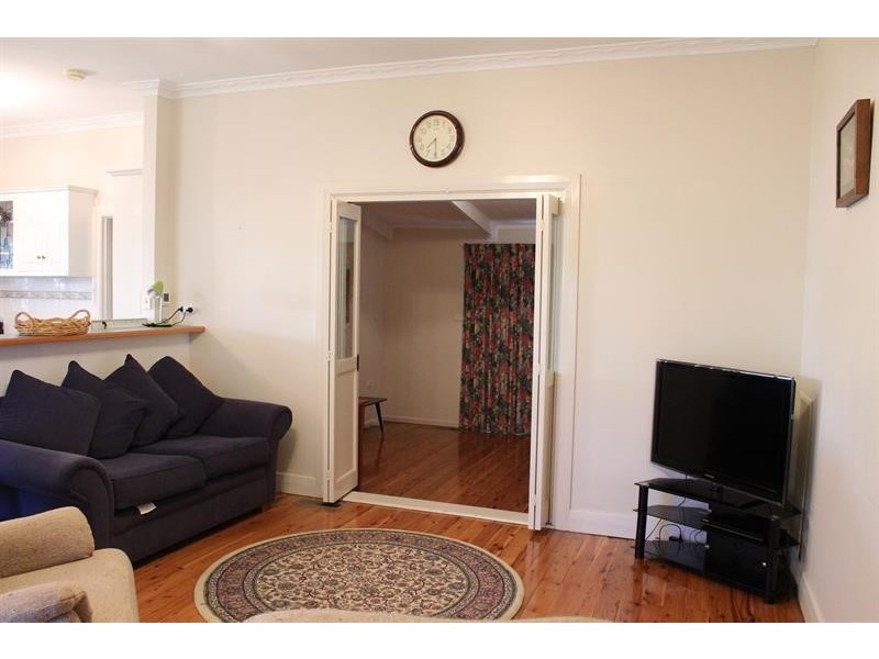 515 Nathan Ave, Albury NSW 2640