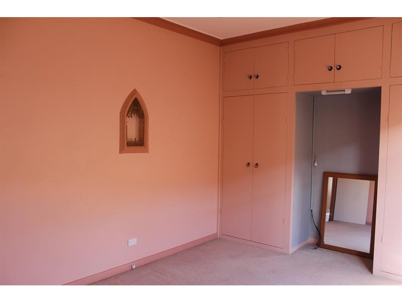 519 Kotthoff St, Lavington NSW 2641