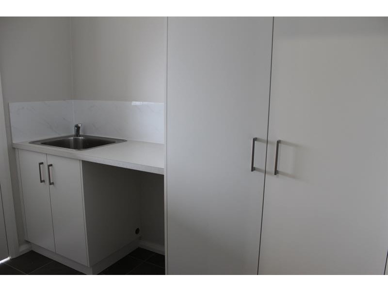 509 Kotthoff St, Lavington NSW 2641