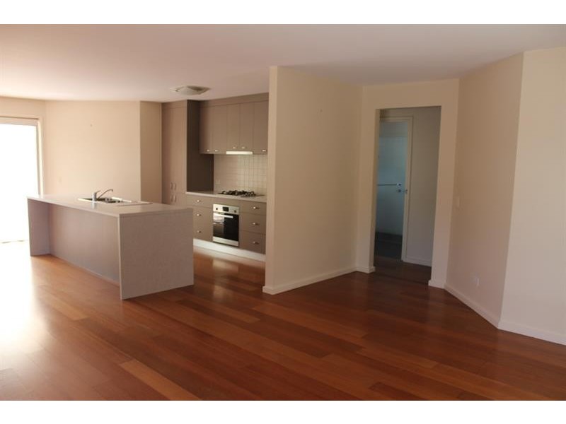 2/743 Ryan  Road, Glenroy NSW 2640