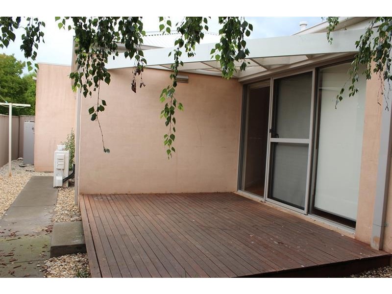 2/743 Ryan  Road, Glenroy NSW 2640