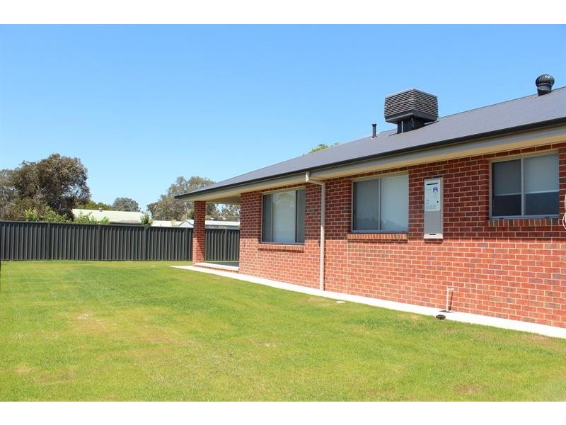 141B Urana St, Jindera NSW 2642