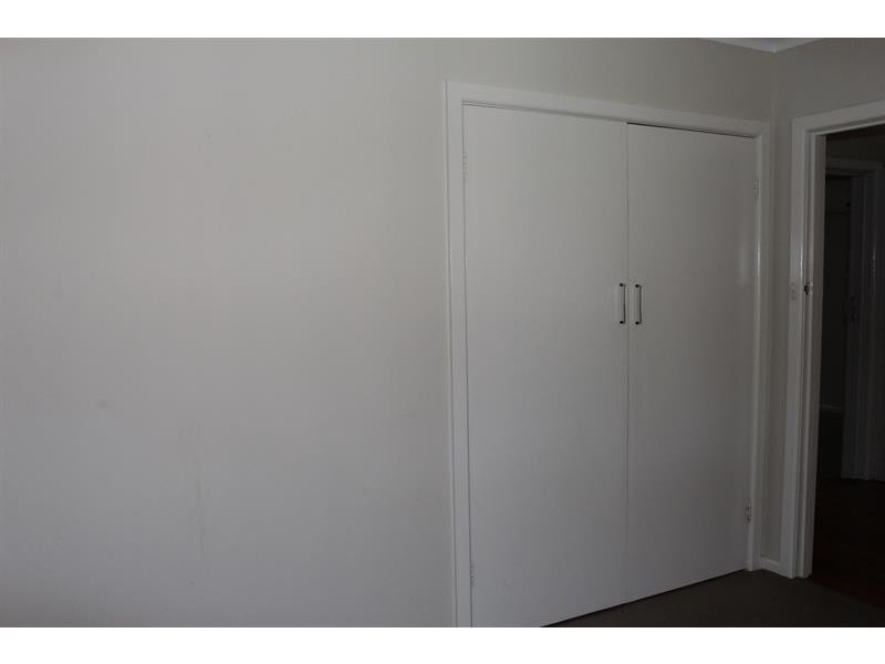 1/539 Hague St, Lavington NSW 2641