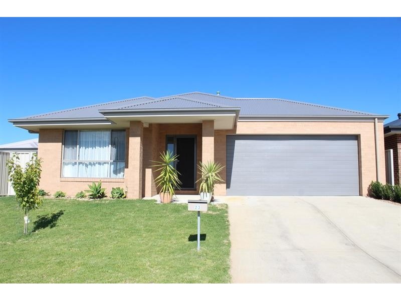 23 Hanrahan St, Hamilton Valley NSW 2641