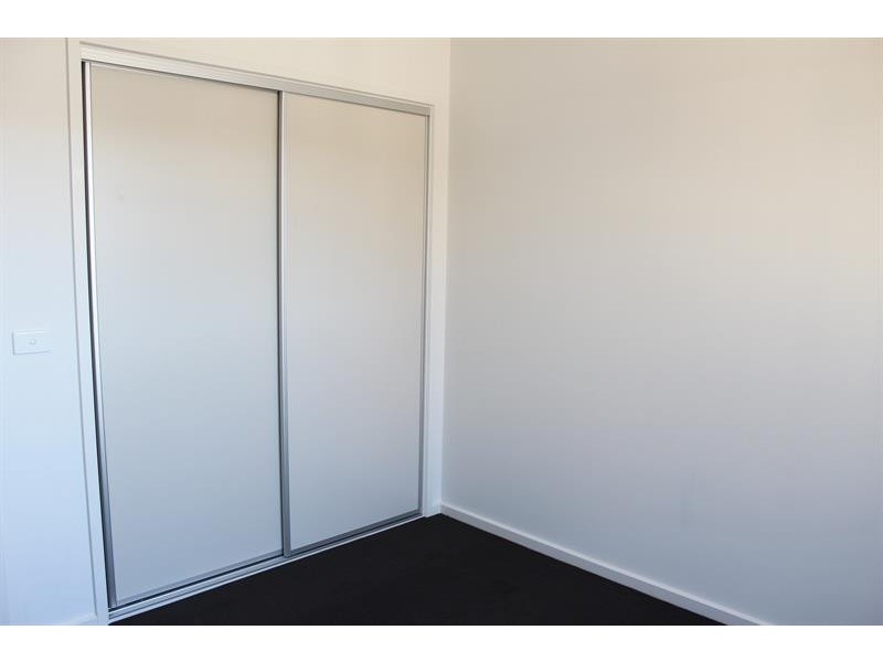 23 Hanrahan St, Hamilton Valley NSW 2641