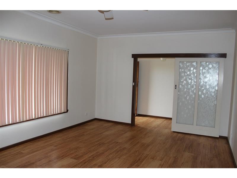 491 Kemp St, Lavington NSW 2641
