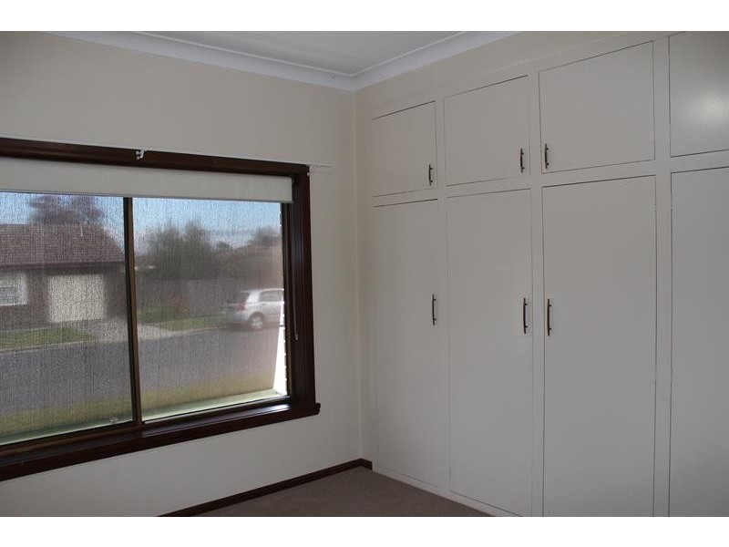 491 Kemp St, Lavington NSW 2641