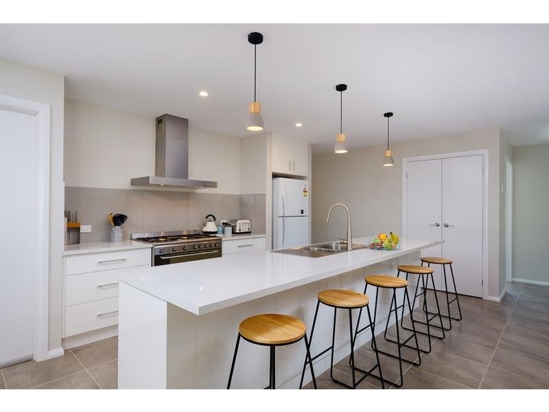 30 Chad Tce, Glenroy NSW 2640