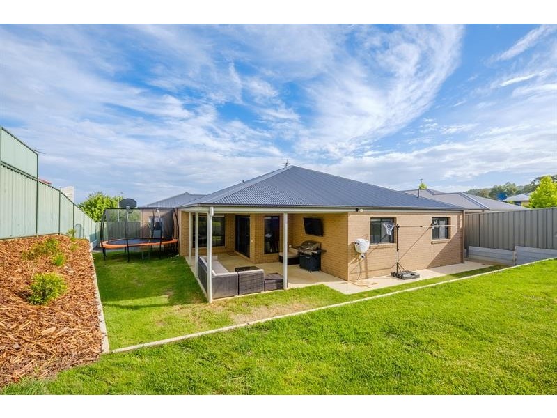 30 Chad Tce, Glenroy NSW 2640